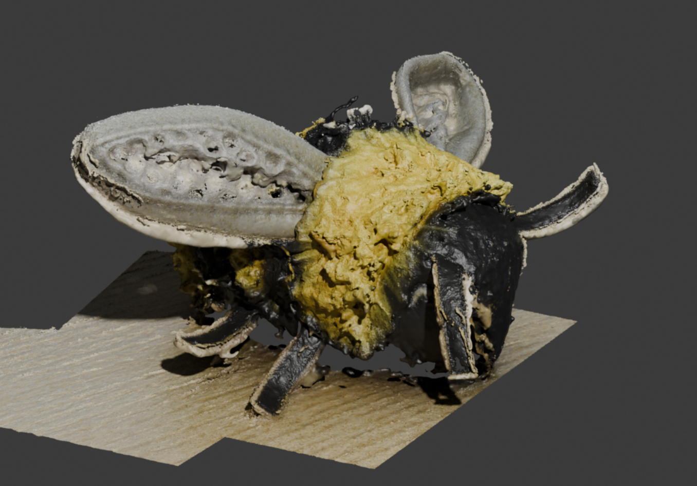 Photogrammetry reconstruction of a plush bee